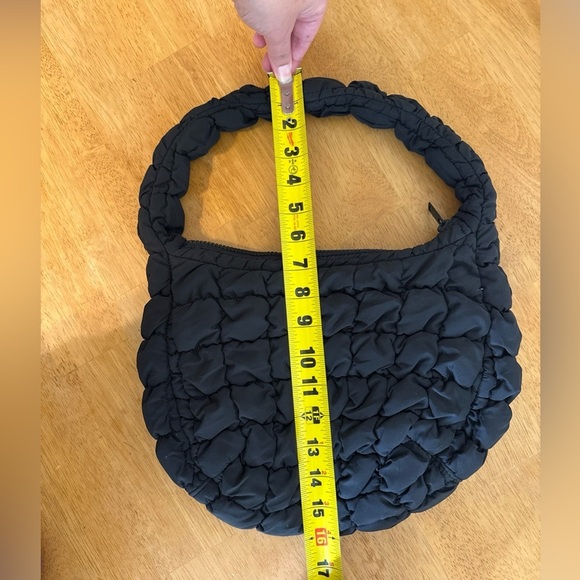COS Quilted Mini Shoulder Bag Purse Black Blackpink Jennie Women’s